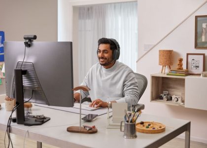 Logitech’s Newest Webcams and Headphones are Designed for the Hybrid Work Era